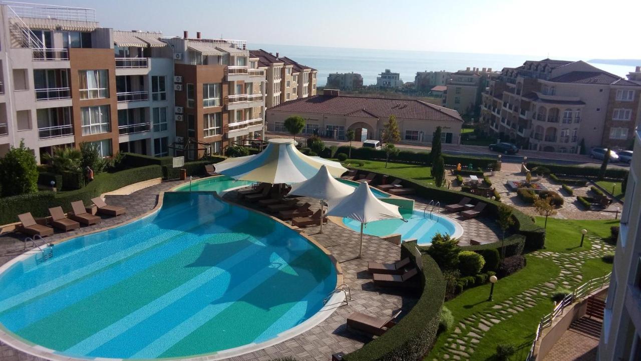 Studio B28 Sunny Island Chernomorez Tsjernomorets Eksteriør bilde